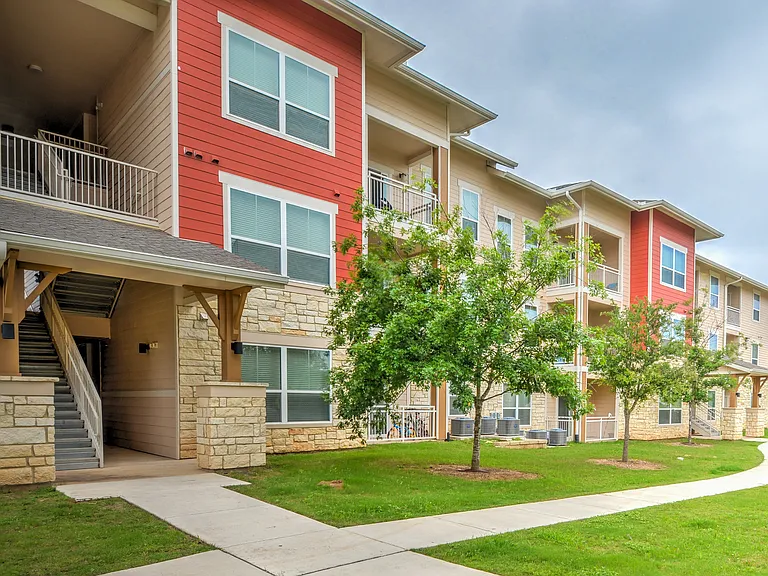 Vista Pointe at Wild Pine — Photo 6