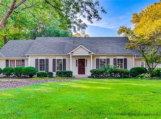 201 Parkmont Dr, Greensboro, NC 27408