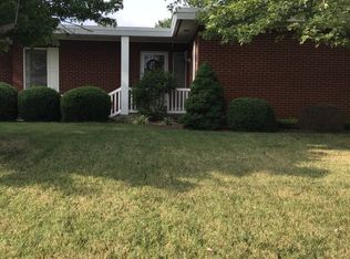 5300 Winding Way, Evansville, IN 47711