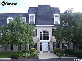 Beautiful King James Condo