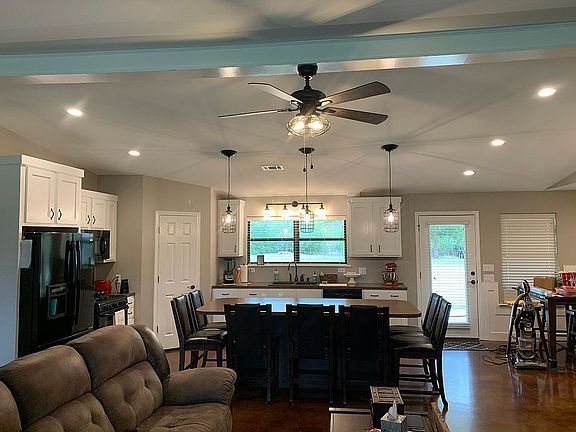 2nd image of 677 County Road 2728