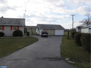 22 Bause Rd, Bechtelsville, PA 19505