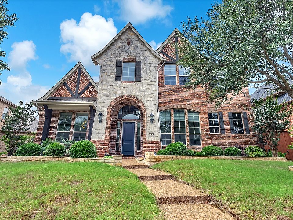 1st image of 1016 Burnet Dr