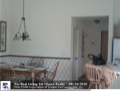 5th image of 9644 Southern Pines Ct