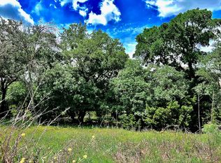 985 Whispering Oaks, China Spring, TX 76633