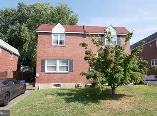 27 W Garrison Rd, Brookhaven, PA 19015