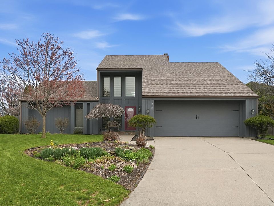 1st image of 818 Columbine Cir