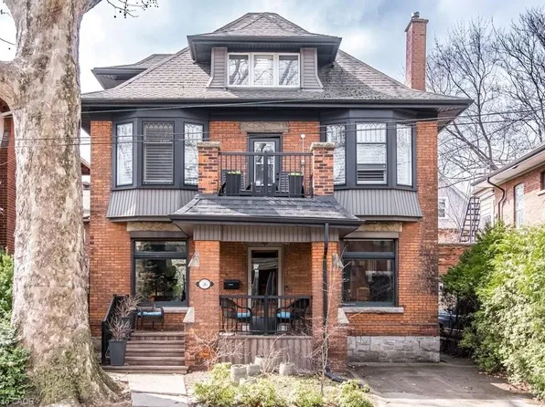 36 Eastbourne Ave, Hamilton, ON L8M 2M7