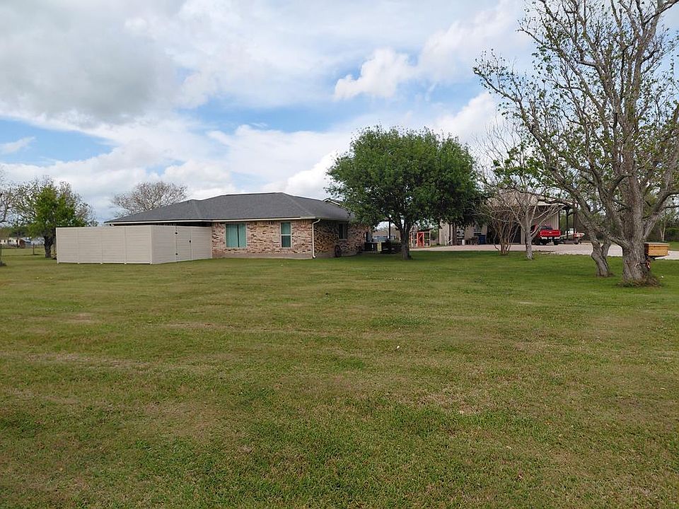 1st image of 3831 County Road 211