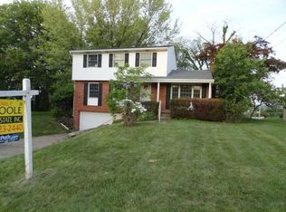 135 Stotler Dr, Delmont, PA