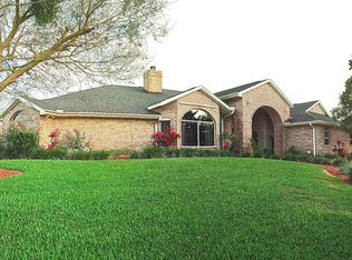 135 River Woods Dr, Rockledge, FL 32955