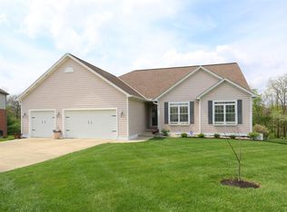 6827 Edgeworth Dr, Liberty Township, OH 45011