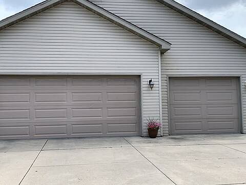 1st image of 1345 Cottage Ln SE