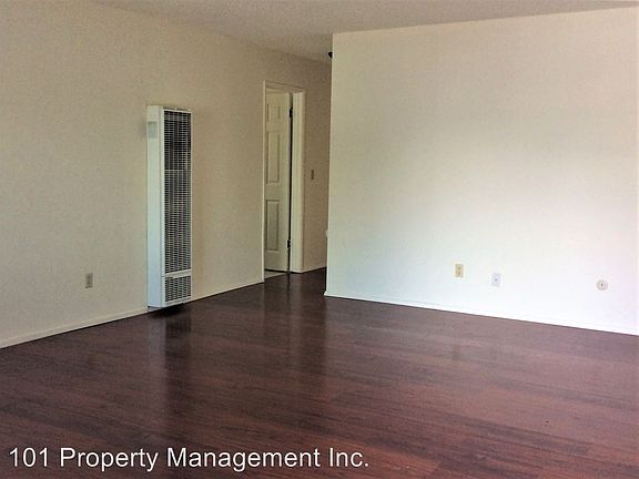 5th image of 175 Oak Manor Ct APT A