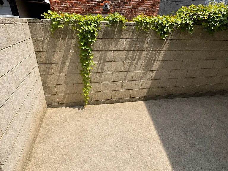 1239 N 2nd St #1 — Photo 12