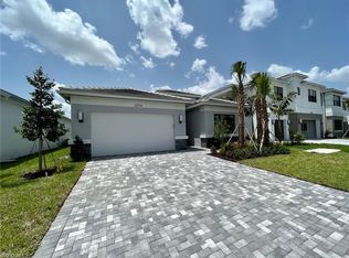 12774 Woodbury Dr, Estero, FL 33928
