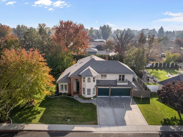 419 Shaw St, Richland, WA 99354