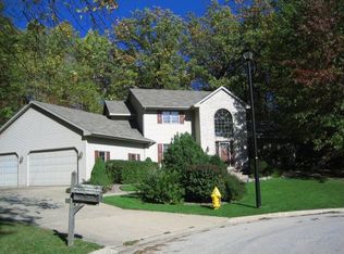 305 Heidelberg Ct, Green Bay, WI 54302