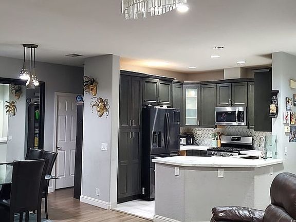 4th image of 450 Navaro Way Unit 219
