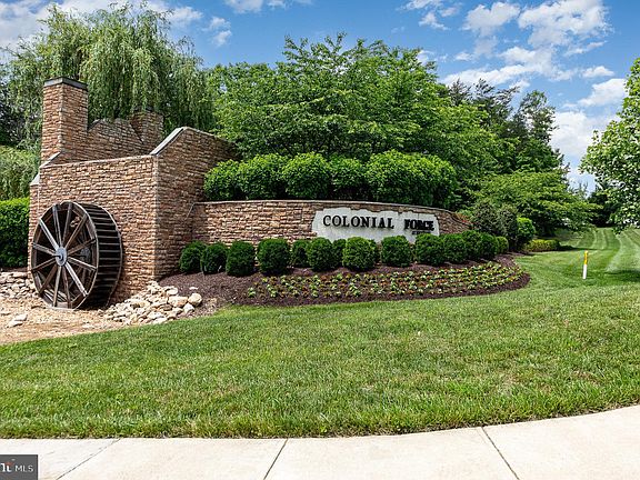 3rd image of 102 Drayman Ln #42