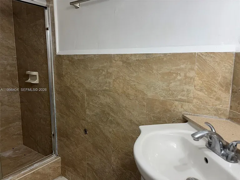 1501 NE 191st St #C211 — Photo 6