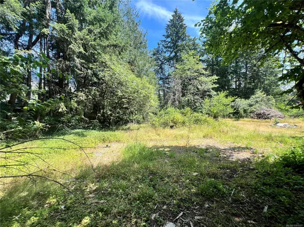 LOT Chemainus Rd #B, North Cowichan, BC V0R 1K2