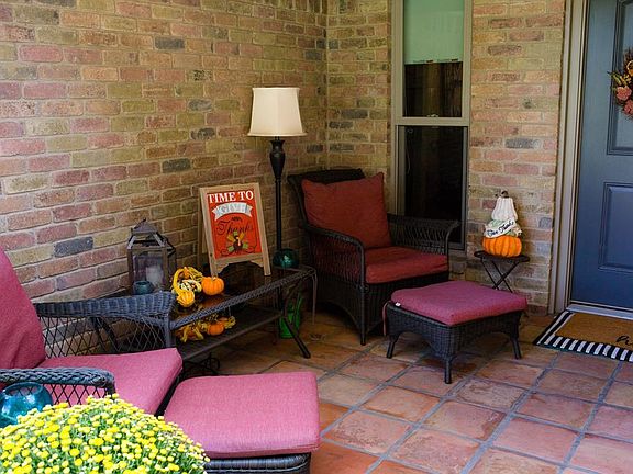 5th image of 615 Oakpark Dr