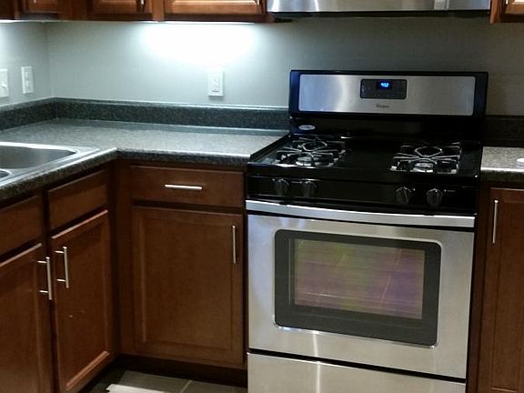 2nd image of 506 S 31st St APT 7