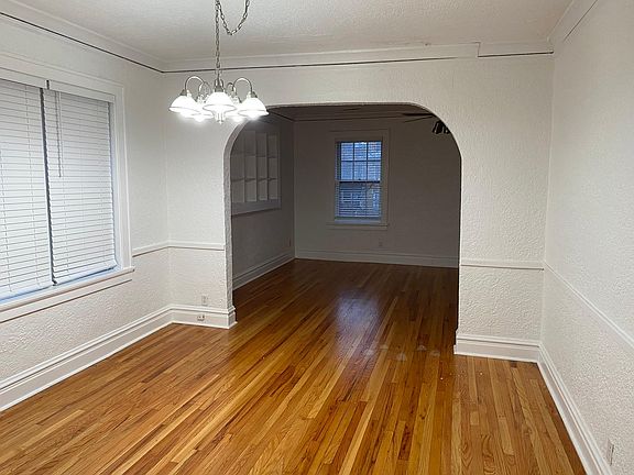 5th image of 7011 Amherst Ave Floor 2