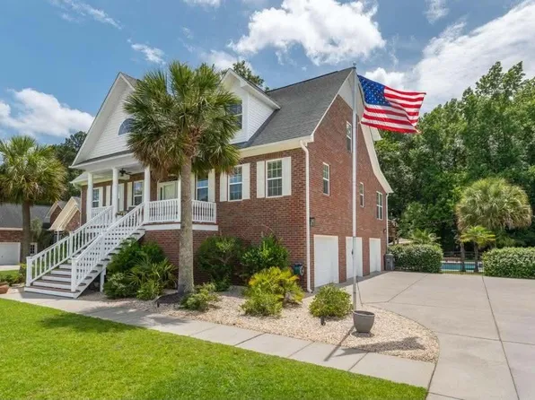 8730 Alexandria Dr, North Charleston, SC 29420