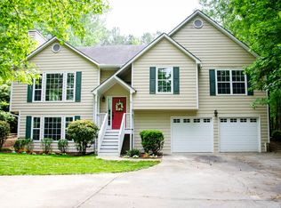 37 Maddox Rd, Acworth, GA 30102