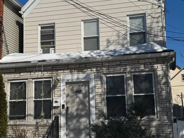 643 S Park St, Elizabeth, NJ 07206