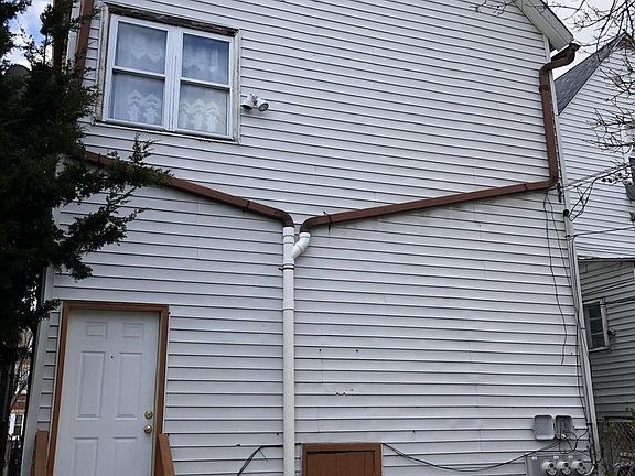 5th image of 5225 S Campbell Ave