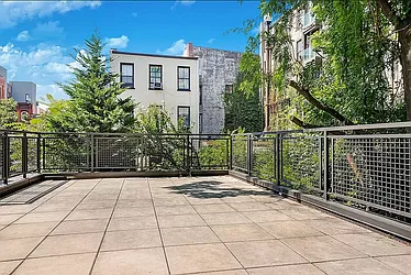 180 North Seventh Street, #208