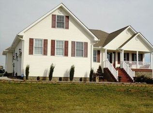 108 Emmanuel Dr, Johnson City, TN 37601