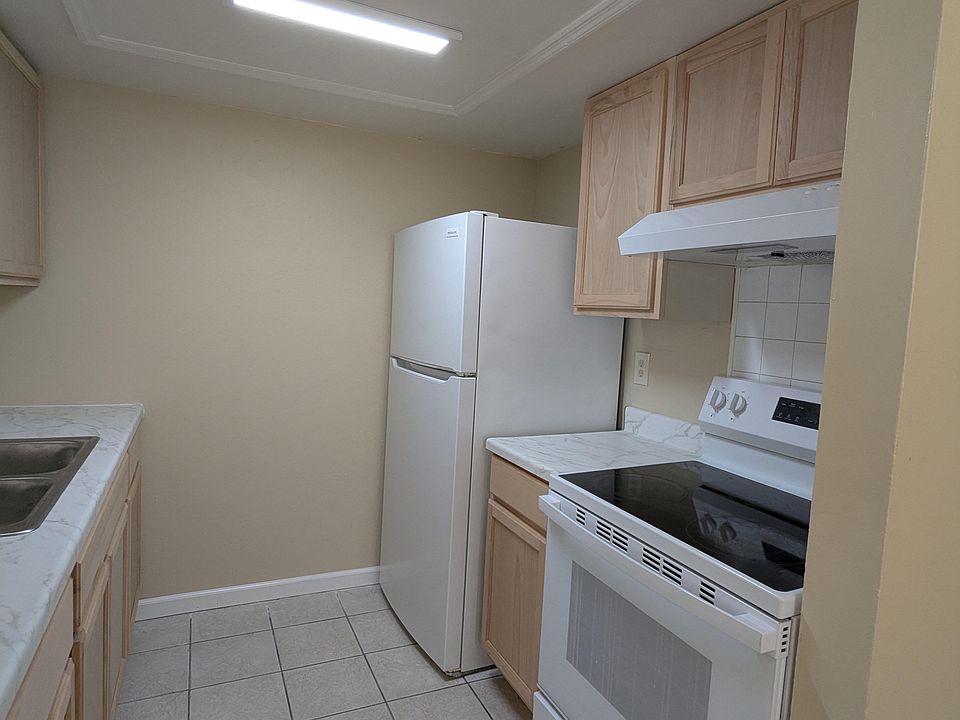 Upgraded Kitchen