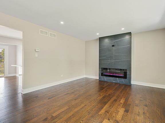 5th image of 2113 Mystic Dr