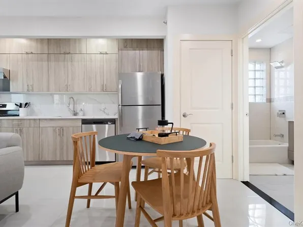 124-28 Queens Boulevard image 5 of 13