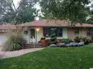 124 Carlton Rd, Hutchinson, KS 67502