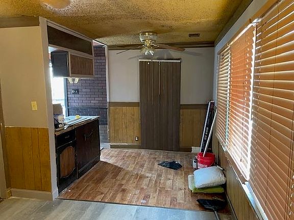 2nd image of 1431 Ledger Rd