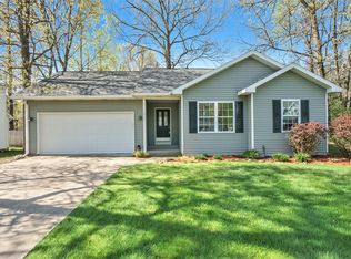 1915 Partridge Ln, Kalamazoo, MI 49009