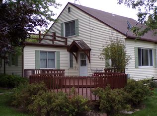 1527 N 36th St, Sheboygan, WI 53081