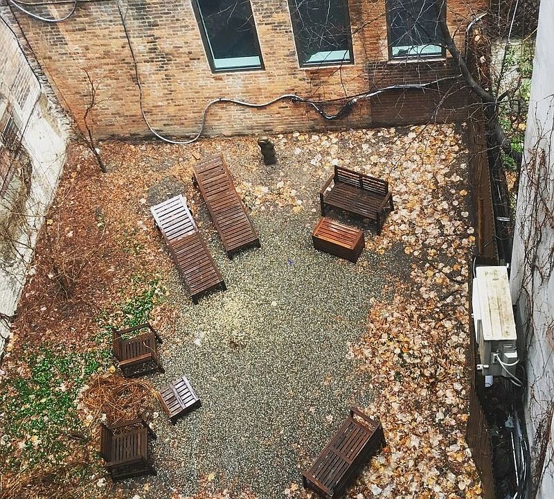 1st image of 25 W 16th St