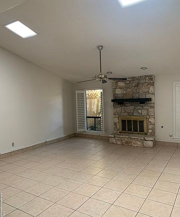 3rd image of 3501 Wellsprings Dr
