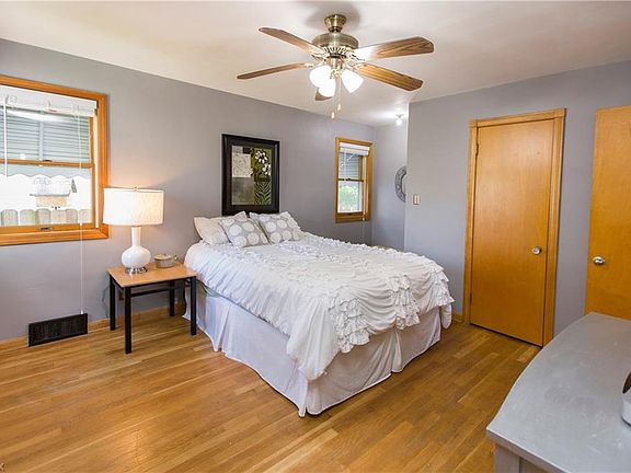 4th image of 2023 Ferndale Ave