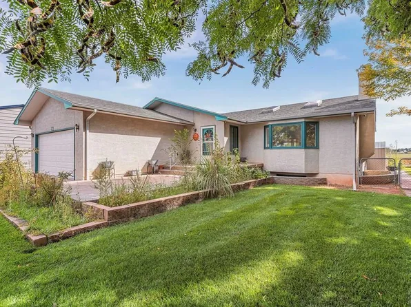 2194 Gale Rd, Pueblo, CO 81006
