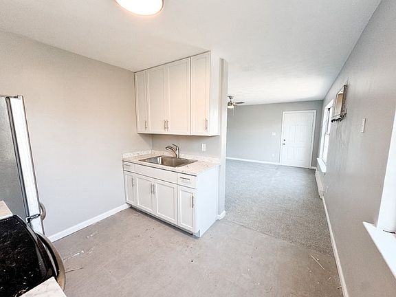 2nd image of 451 Frizzell Ave
