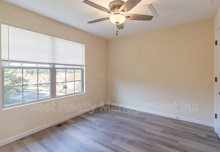 933 Warrior Hill Dr #1 — Photo 8