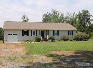 311 Plainview Rd, Topping, VA 23169