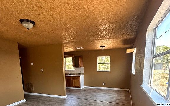 2nd image of 510 Riley St